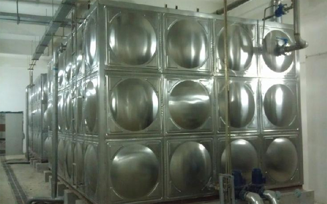 不銹鋼保溫水箱 不銹鋼保溫水箱