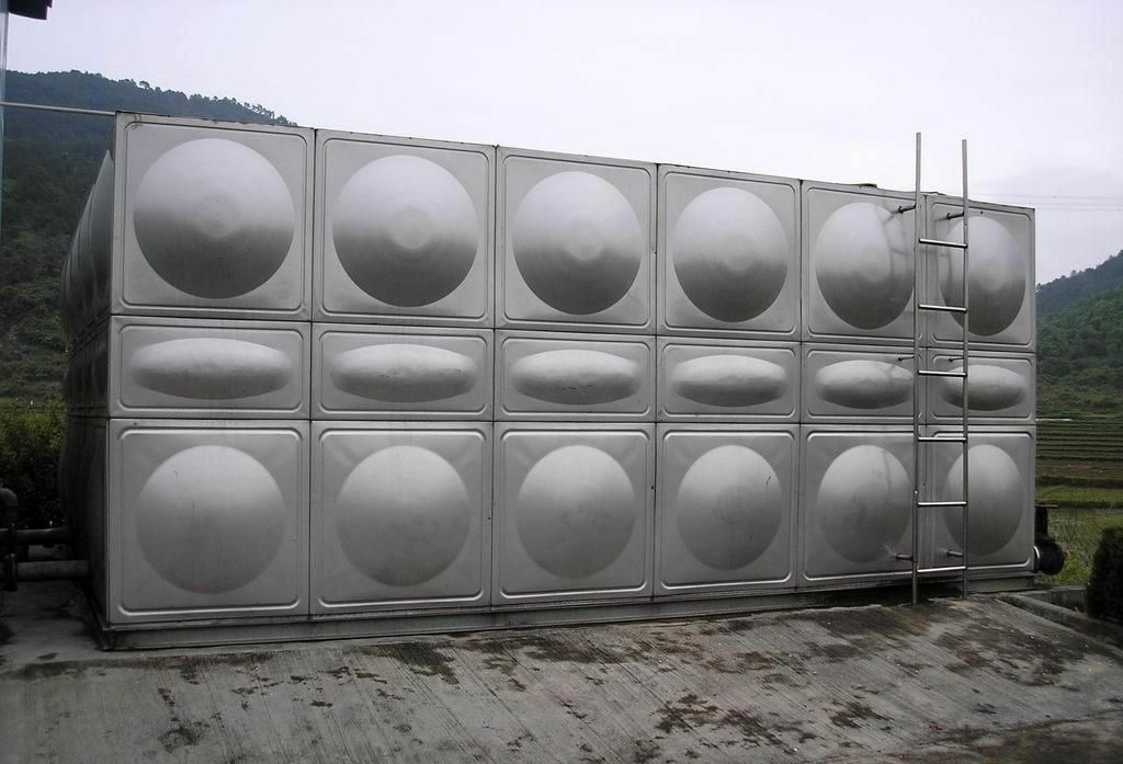 304不銹鋼水箱鋼板的耐腐蝕性如何？