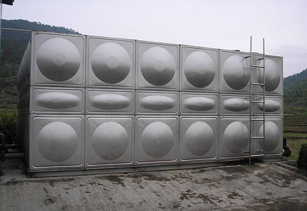 專業定制加工拼裝式不銹鋼生活水箱廠家 專業定制加工拼裝式不銹鋼生活水箱廠家