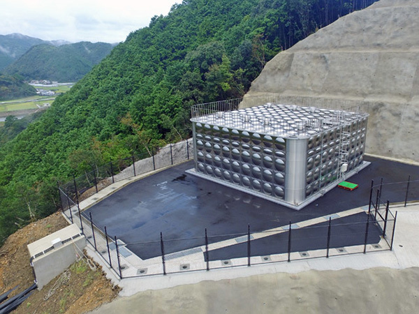 住宅小區(qū)用不銹鋼生活水箱定制生產(chǎn)廠家 住宅小區(qū)用不銹鋼生活水箱定制生產(chǎn)廠家